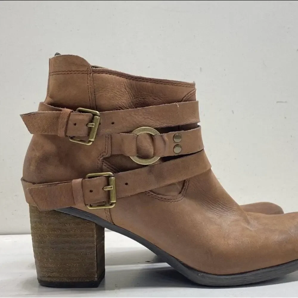 Josef Seibel 39 Brown Leather Ankle Booties